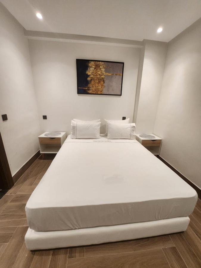 Modern Luxury Retreat: 2-Bedroom Apartment In The Heart Of Marrakech Marrakesh Ngoại thất bức ảnh