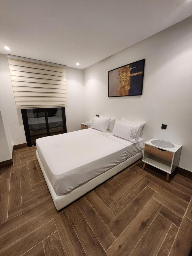 Modern Luxury Retreat: 2-Bedroom Apartment In The Heart Of Marrakech Marrakesh Ngoại thất bức ảnh